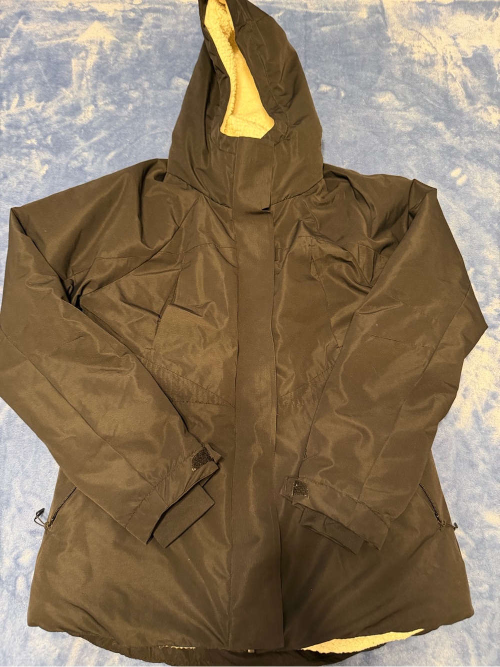 Champion Black Hooded Puffer Jacket with Cream Sherpa Lining
